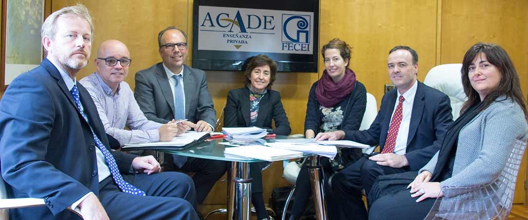 La Federación de Centros de Enseñanza de Idiomas, FECEI, se reúne con ACADE