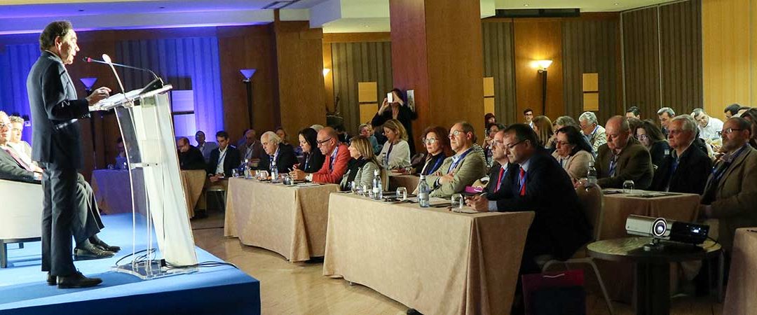 Reportaje fotográfico de la XII Convención de ACADE – Sección General