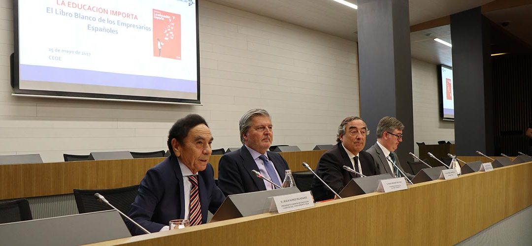 Méndez de Vigo, Joan Rosell y Jesús Núñez presentaron el Libro `La educación importa: Libro Blanco de los empresarios españoles´